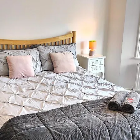 Cosy Bee And Apartment Bournemouth Exterior foto